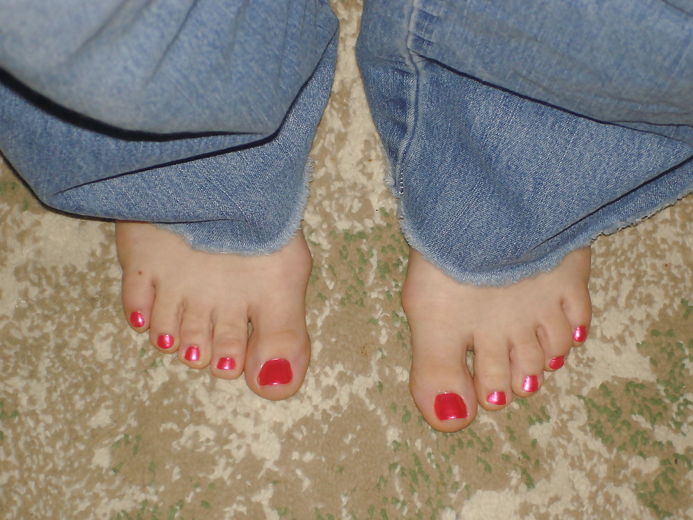 Free very beautiful feet photos