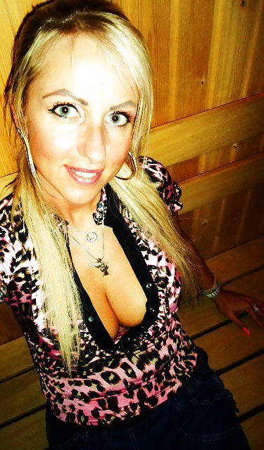 Free Sexy fcb MILF faces for stronger ejaculation photos