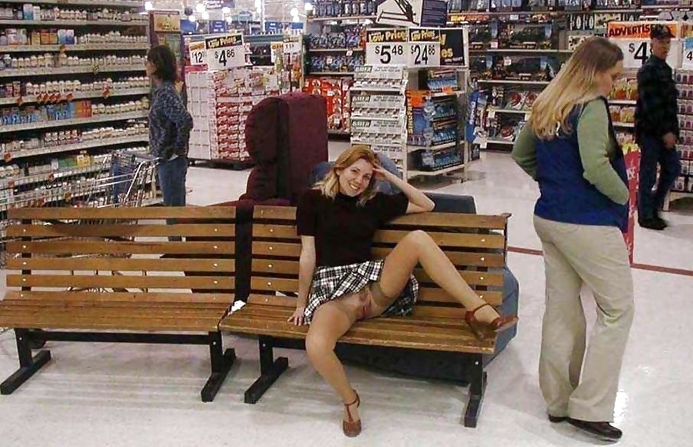 Free Travels without a panties # 7 photos