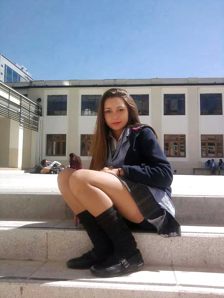 Free Liseli Kizlar photos