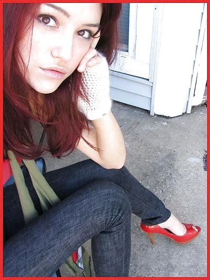 Free stunning emo girl photos