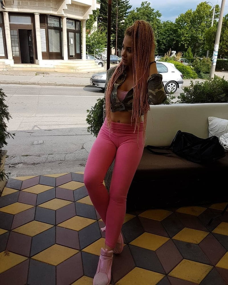 Malena kurvica iz Nisa zeljna paznje photo #326167931