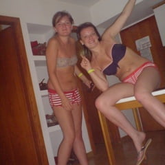Nude Photos of slut teens holiday upskirt knickers bra Sex Gallery thumbnail