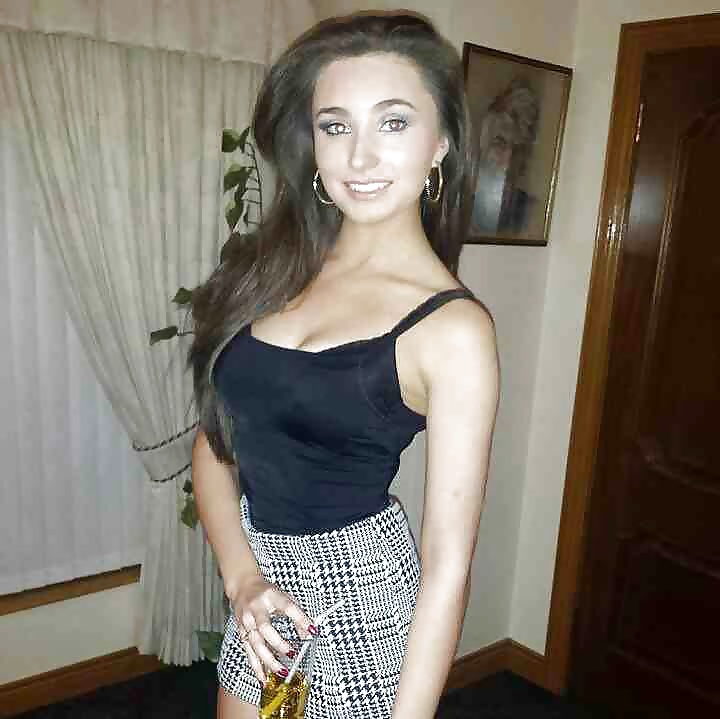 Free Solo Hoes photos