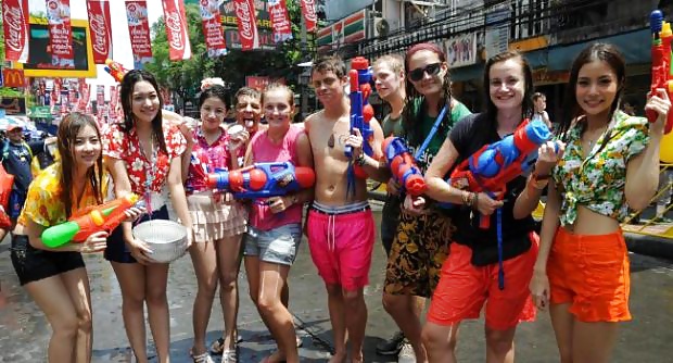 Free Amateur Self Shot Songkran Festival Thailand Funny Day photos