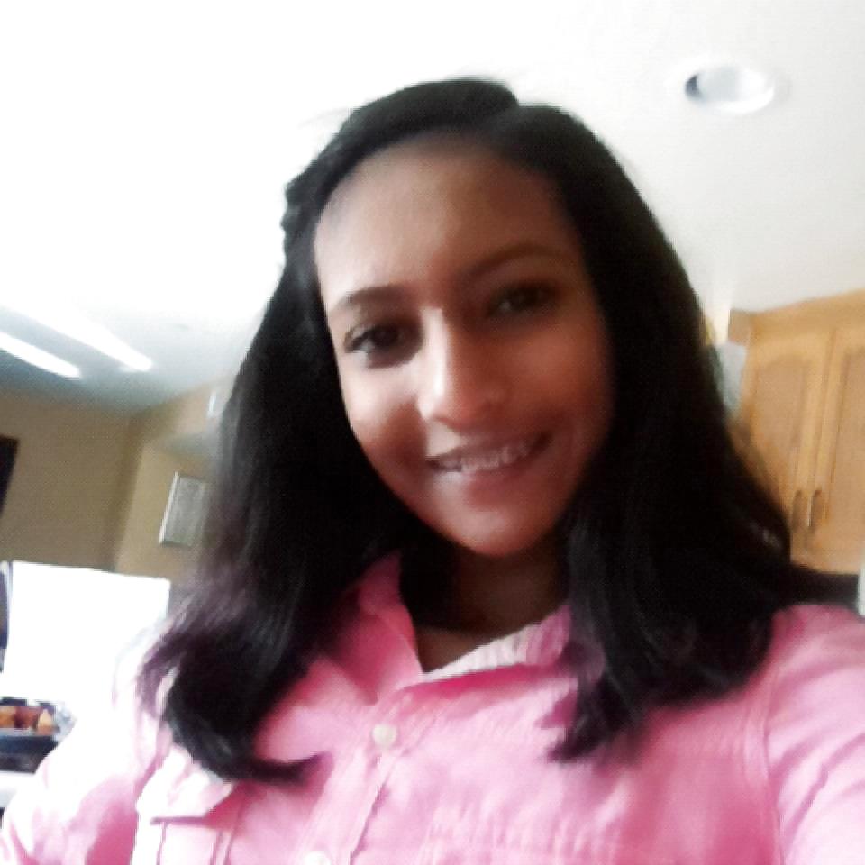 Free dont worry shes 18 lol thats my daughter photos