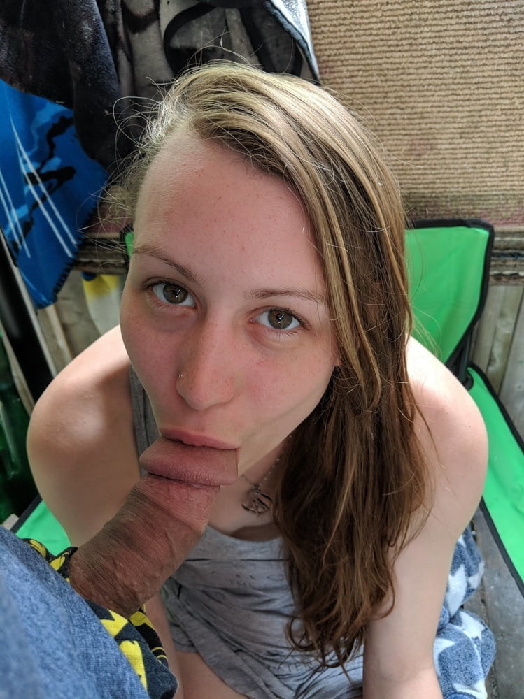 Ex Enjoys Sucking Cock and Taking Facials - 39 Photos 