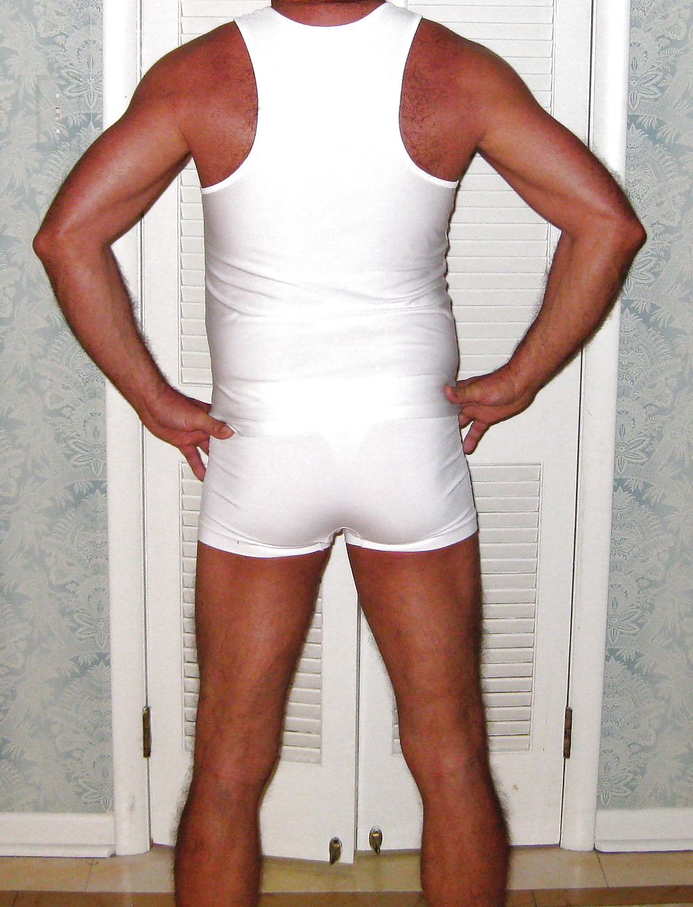 Free mature guy in white photos