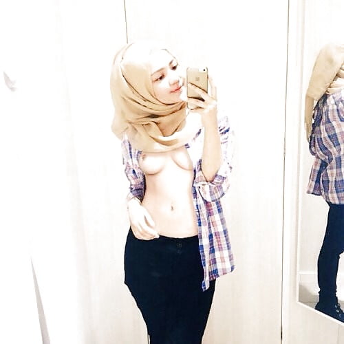 Free Hijab Real photos