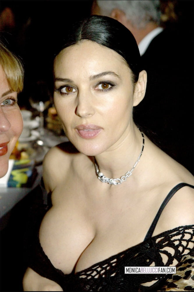Monica bellucci naked images