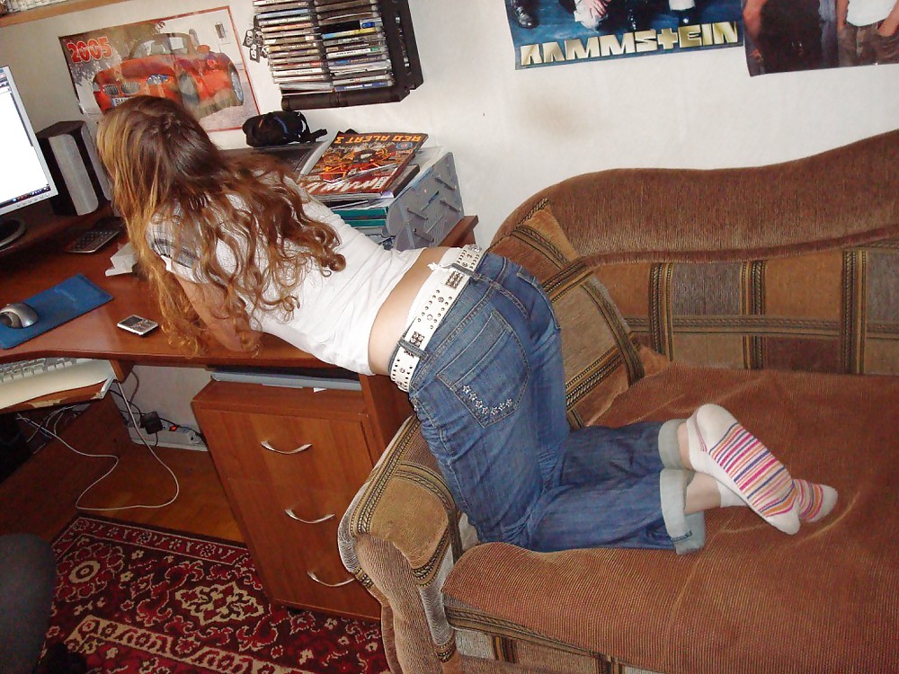 Free BEAUTIFUL PAULINE V photos