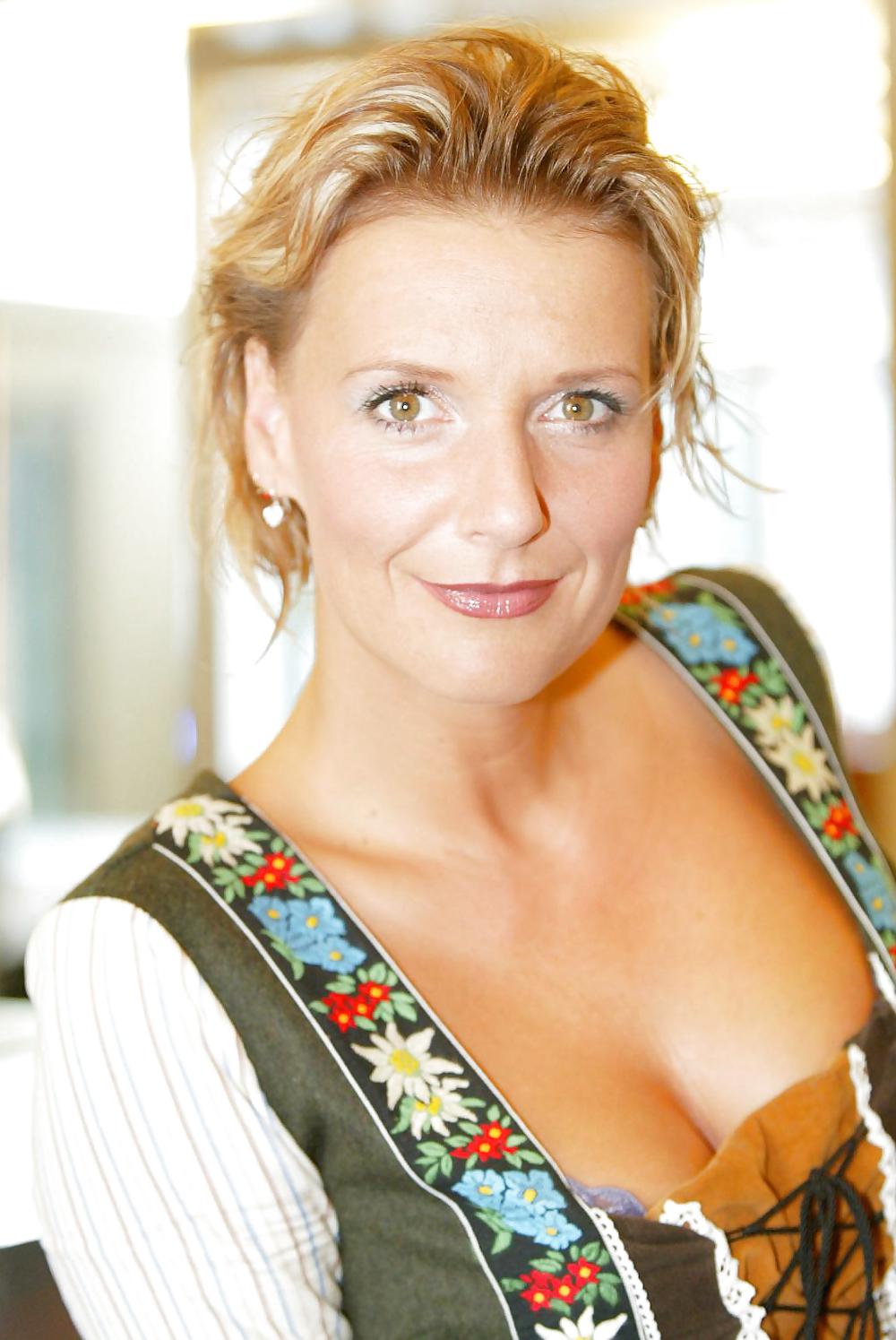 Free Kim Fisher - German TV Host photos
