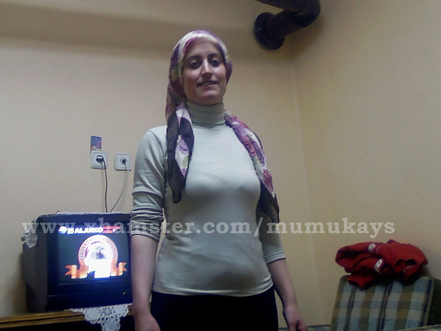 Free Turkish housewife photos