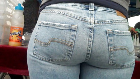 Cum on look at nice big ass in butt tight jeans