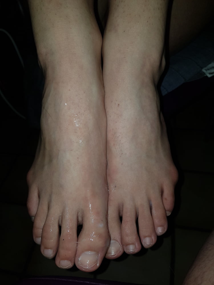 Free gf feet photos