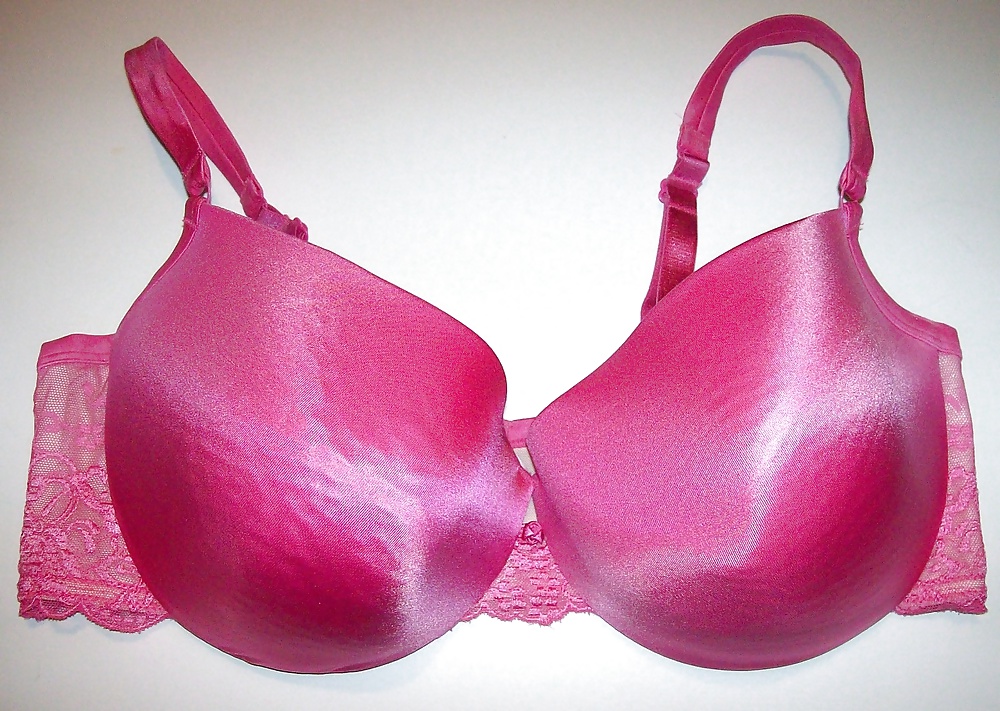 Free Used G cup bras photos