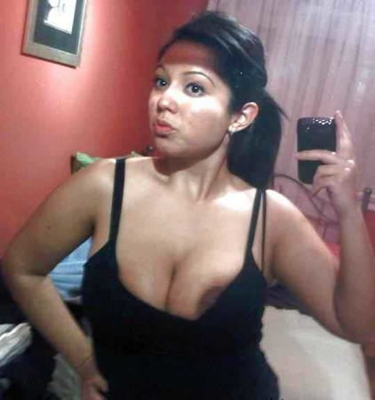 Random Desi Indian Paki Bengali Girls Boobs And Cleavage Pics