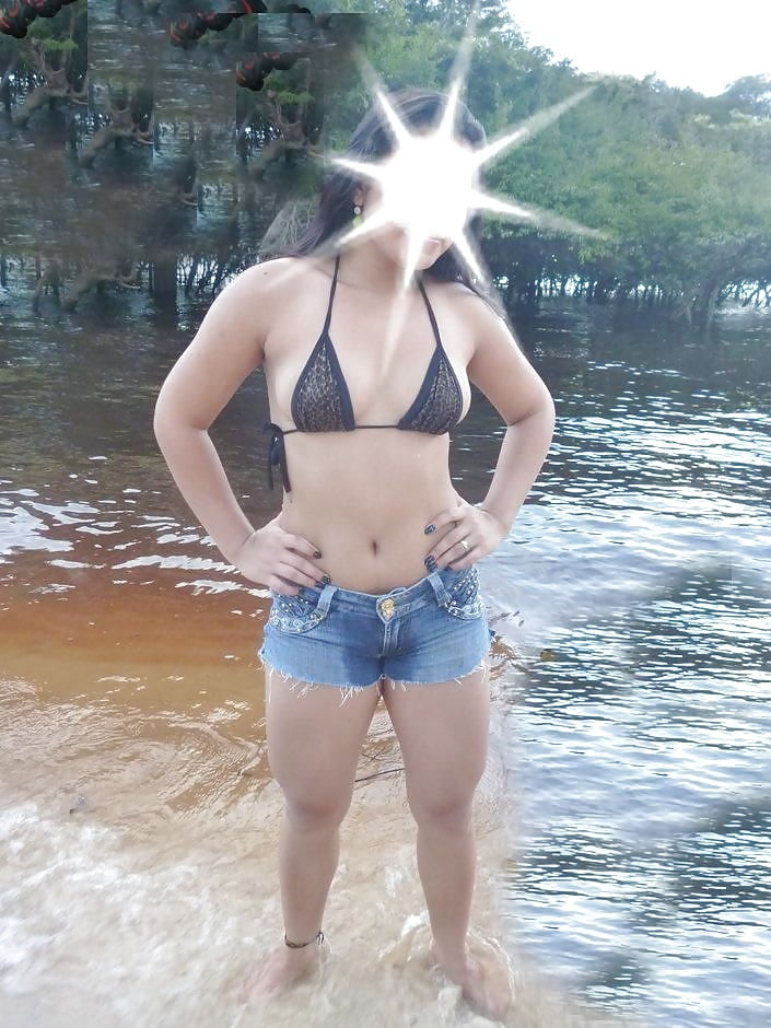 Free HOT AMATEUR BIG BOOBS BUTT photos