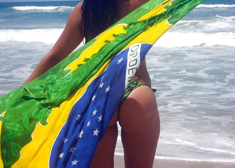 Free Bikini in Rio Grande do Sul - Brazil photos