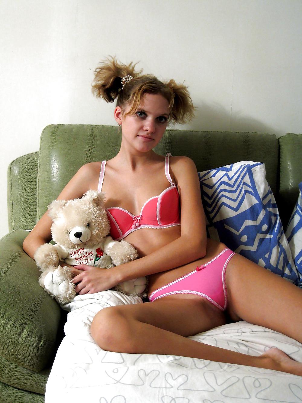 Free Bra Babes 95 photos