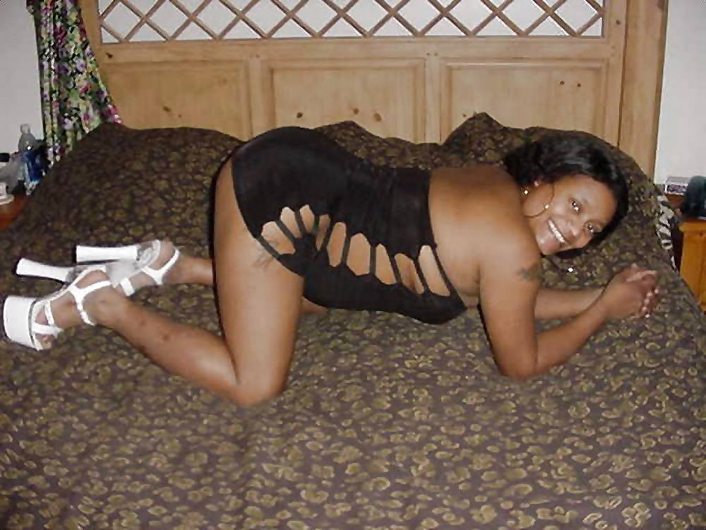 Free Black sluts photos