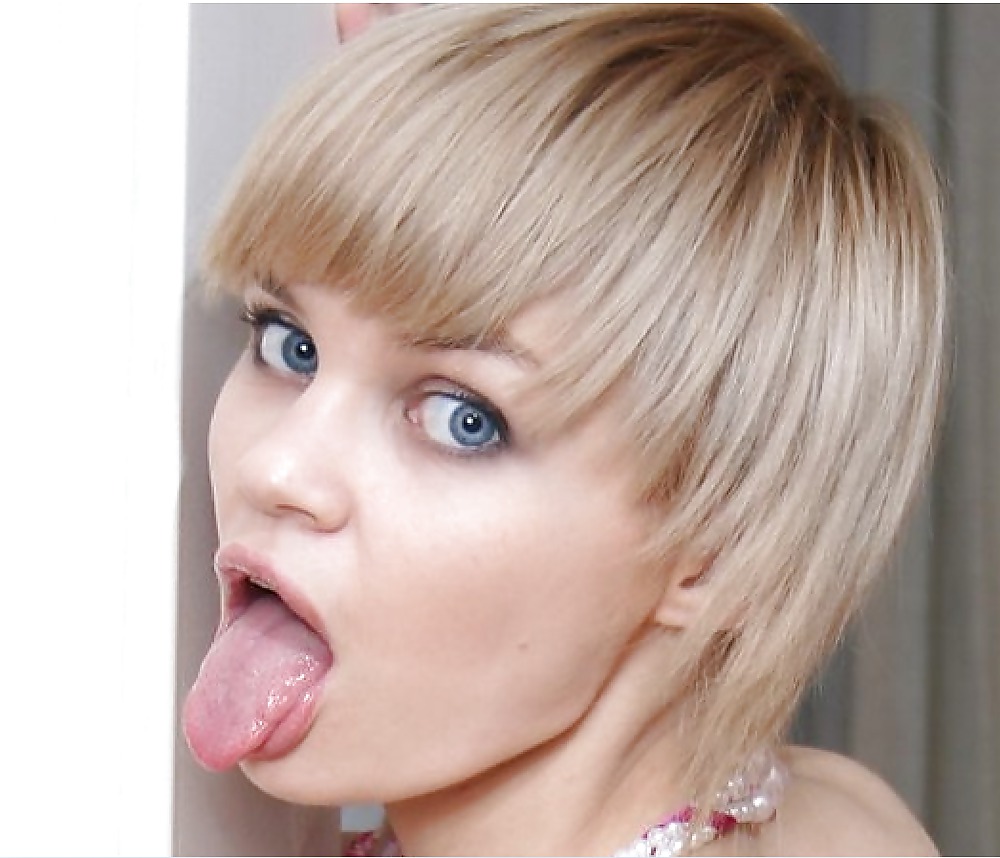 Free more hot tongues photos