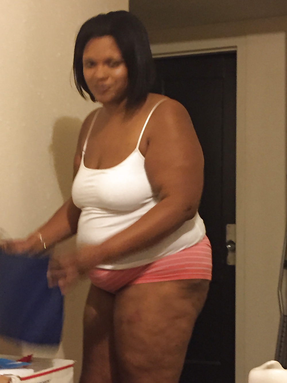 Free Whore Nicole photos