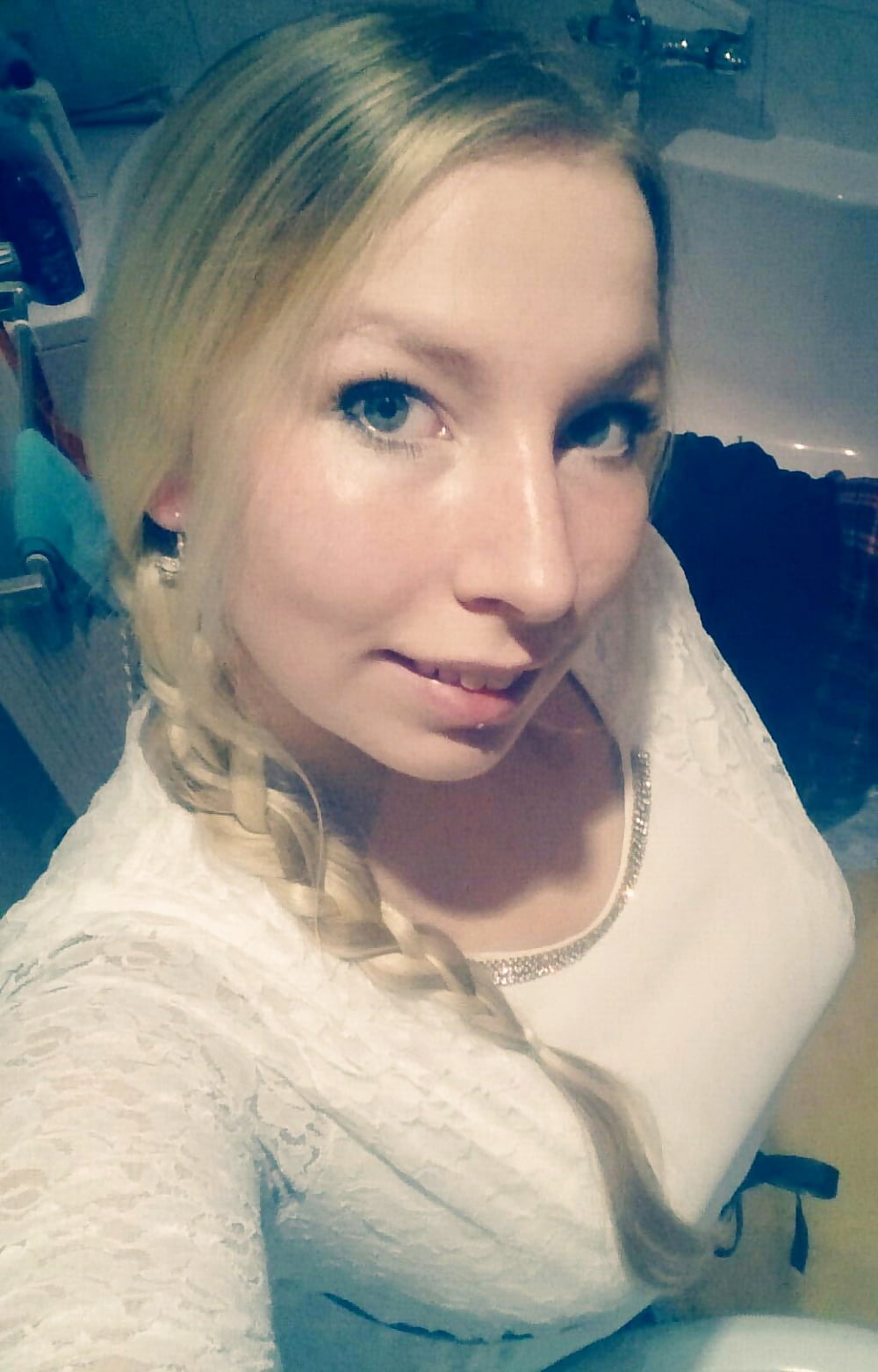 Free Sexy Girls 4 Repost photos