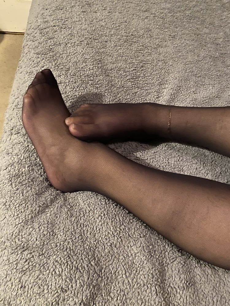 Sexy used tights worn without knickers for sale - 25 Photos 