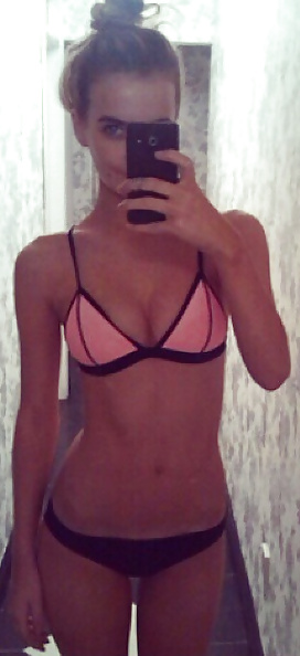 Free Bikini Sluts photos