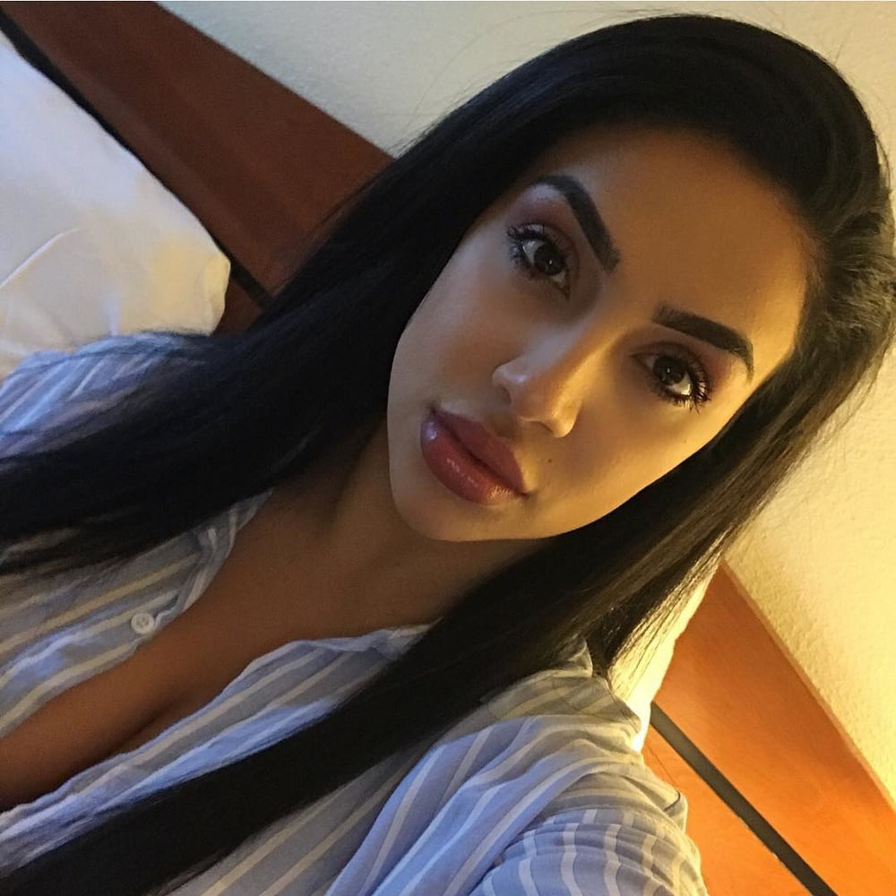 Arab Escort Chicago