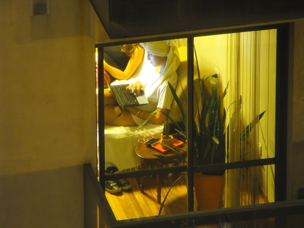 Free Neighbor 4 photos