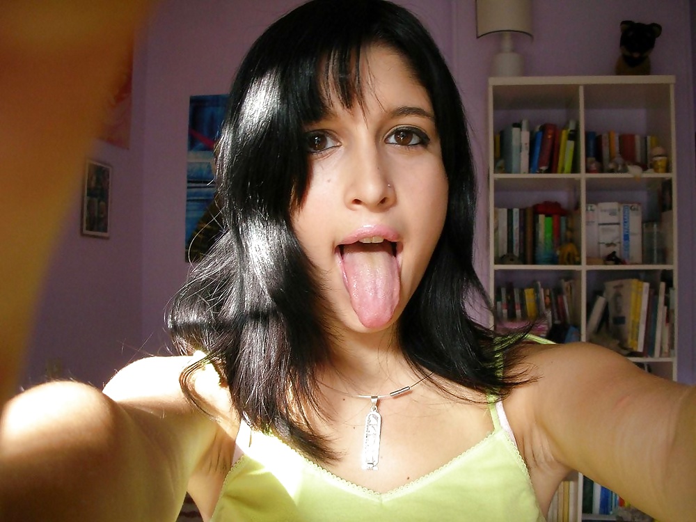 Free Self shot - Amateur girl #2 photos