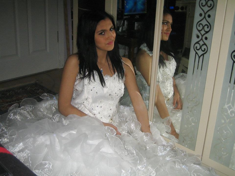 Free Turkish young brides! Which ones hubby would you cukold? photos