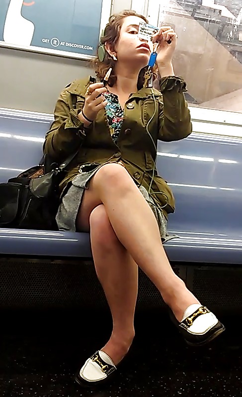 Free New York Subway Girls photos