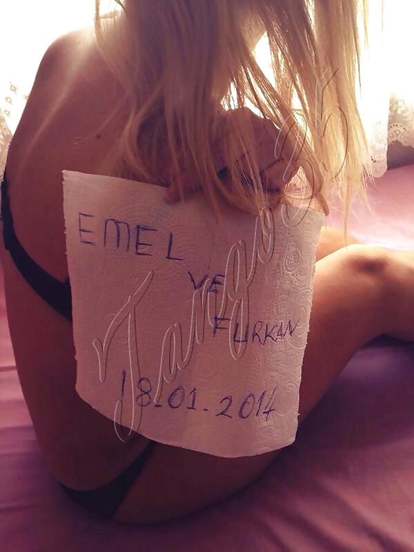 Free Turkish Slut Emel photos