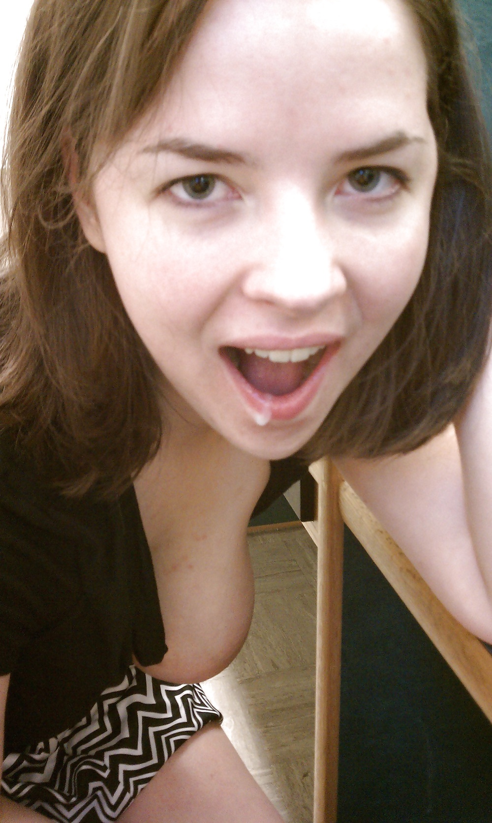 Free Girlfriend love Cum photos