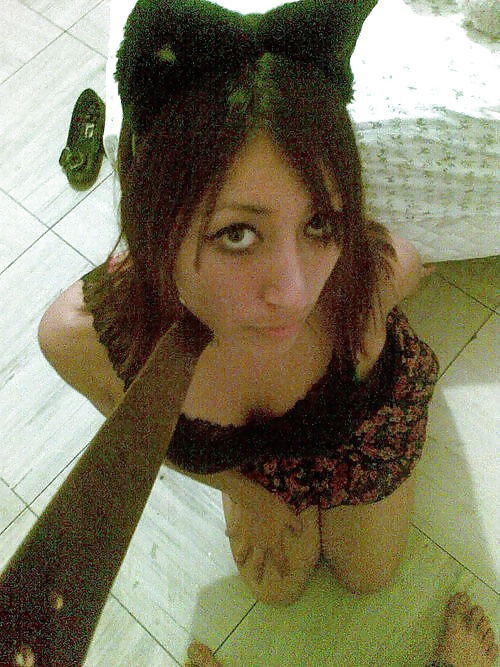 Free angelina photos