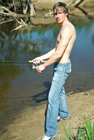 girls dont like fishing but i know how to entertain myself         