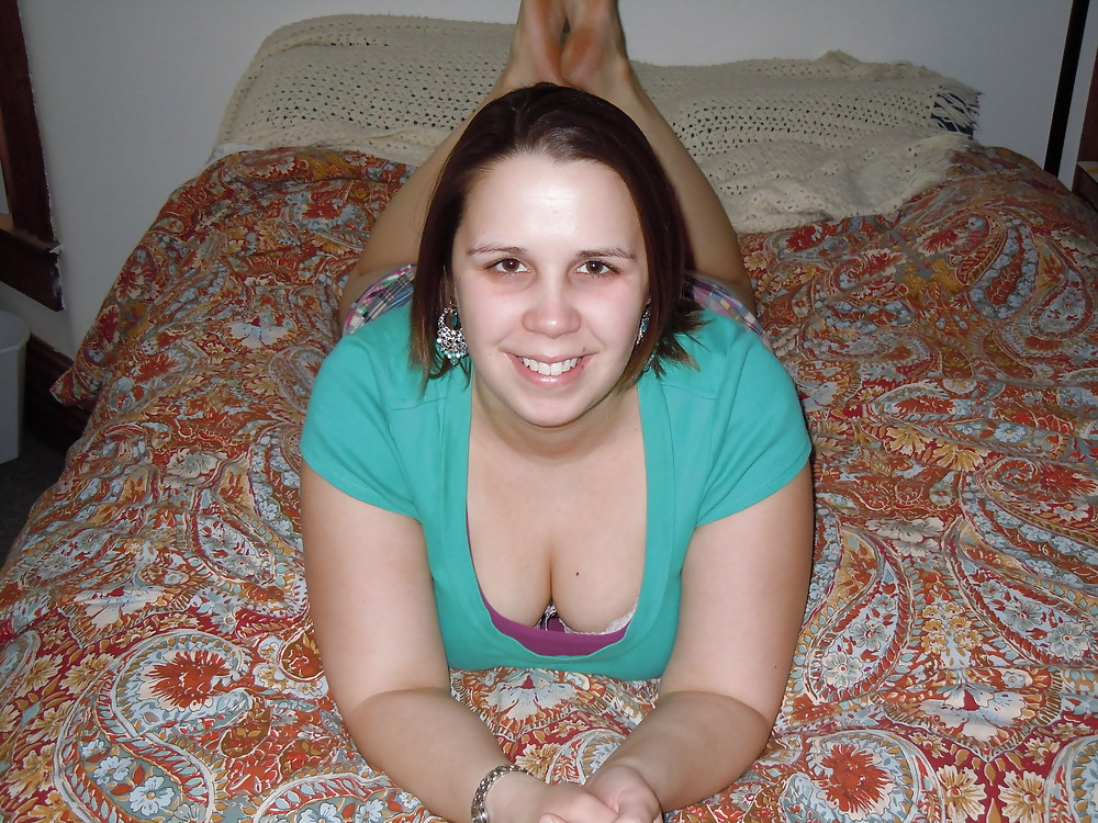 Free Fat WHORE wife photos