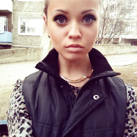 Free Blond and small photos