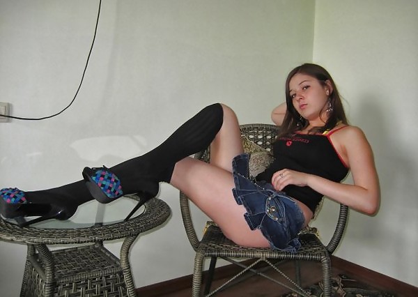 Free She is Soooooo Hot! photos