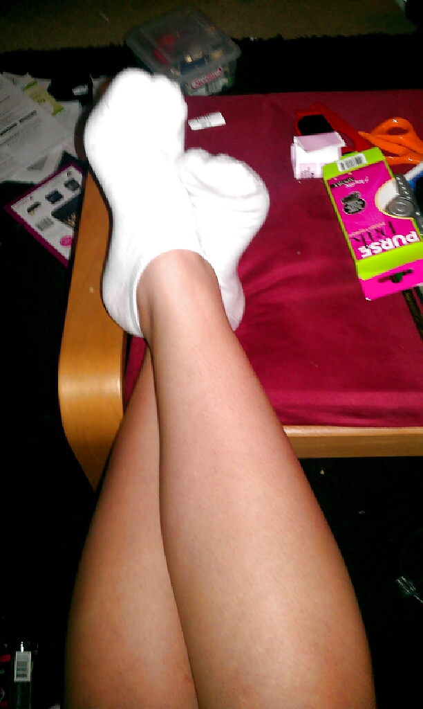 Free EMILY'S STINKY WHITE ANKLE SOCKS photos