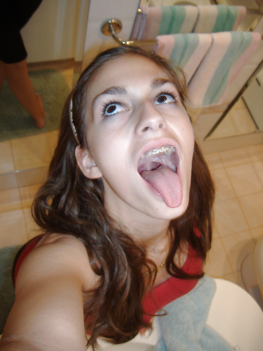Free Teen Girls - tongue out and mouth open - Part 1 photos