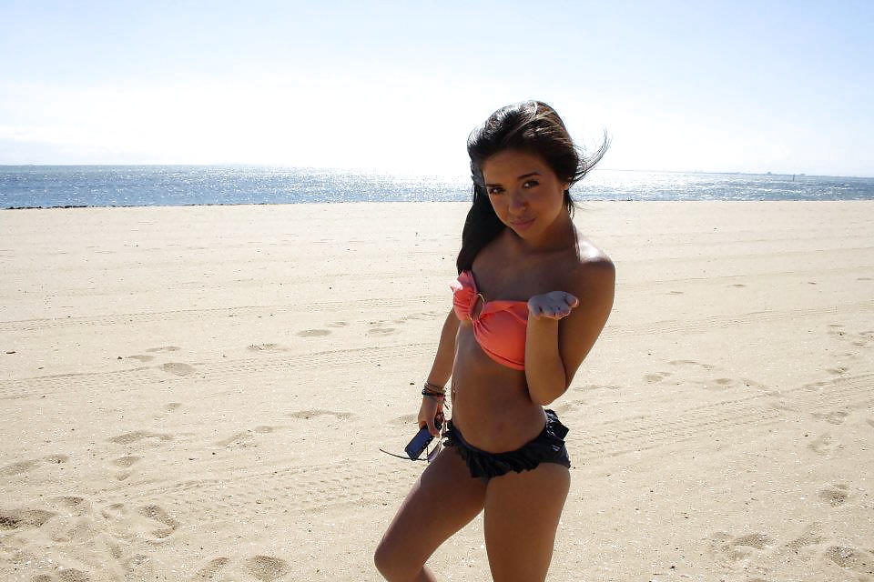 Free Chicks I Dig #1 photos