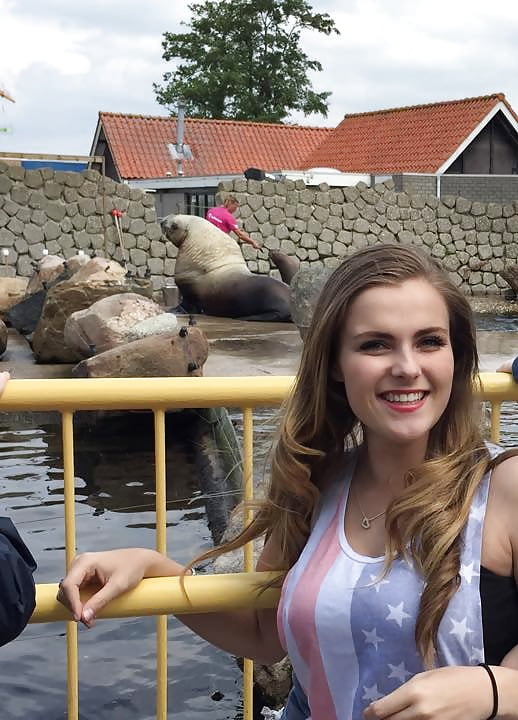 Free Dutch girl photos