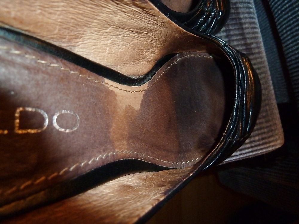 Free stinky shoes photos