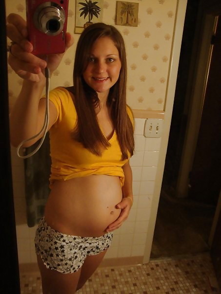 Free Pregnant  Teens photos