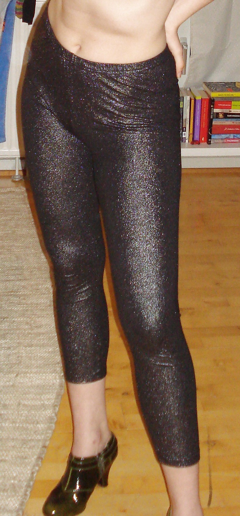 Free It's all about legs and arse photos