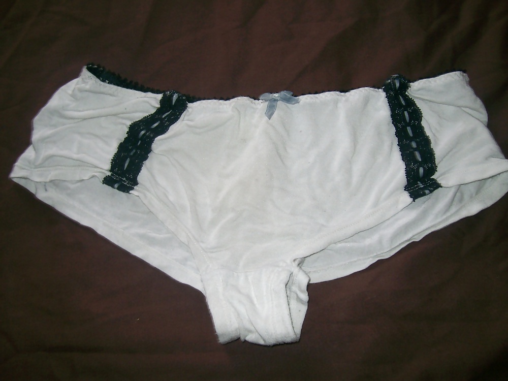 Free Panties & knickers draw photos